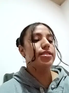 iriss 05 online show from 12/01/25, 06:51