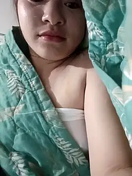 Snapshot of jerry-babe chatting on 11/10/25, 12:09 jerry-babe online show from 11/10/25, 12:09