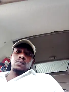 Snapshot of Capsuleeee chatting on 11/09/25, 02:26 Capsuleeee online show from 11/09/25, 02:26