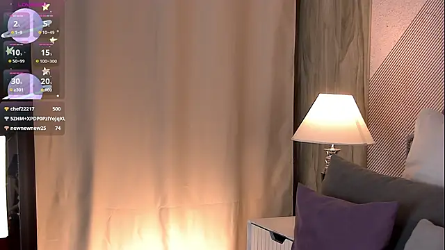 Ellllie online show from 11/18/25, 09:14