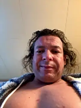 miguel910921 online show from 01/09/26, 09:34