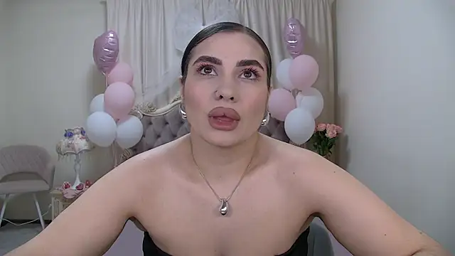 AdrianaTorres online show from 02/26/26, 05:39