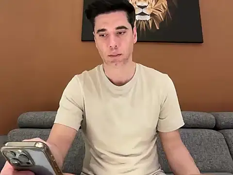 Snapshot of marcoo_x chatting on 02/19/26, 06:42 marcoo x online show from 02/19/26, 06:42