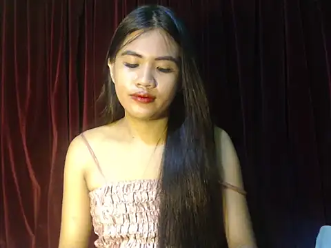 Rema thebigcock online show from 12/21/25, 03:52