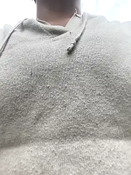 ALEJA  22 online show from 04/18/26, 08:42