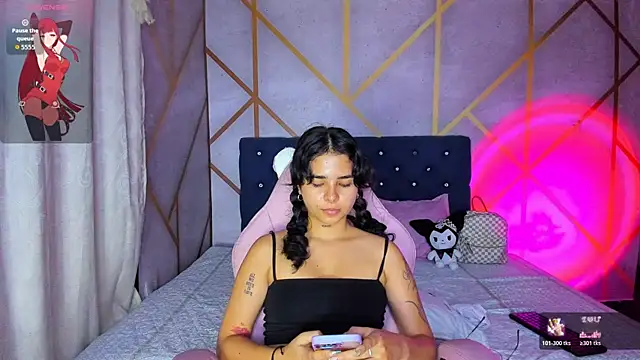  vaiolet owo online show from 02/28/26, 05:08