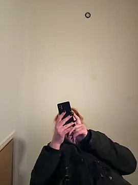 pervimilf online show from 03/01/26, 10:12