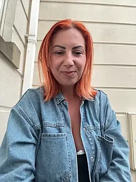 Snapshot of pervimilf chatting on 06/17/26, 10:17 pervimilf online show from 06/17/26, 10:17