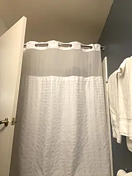 Snapshot of kyoto89 chatting on 11/15/25, 01:36 kyoto89 online show from 11/15/25, 01:36