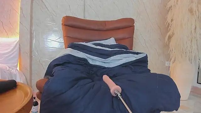 Brenda-Rosse online show from 02/12/26, 05:13