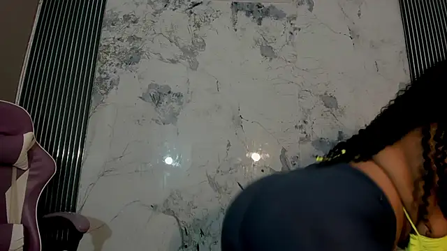 Snapshot of elena_wolff chatting on 02/12/26, 12:00 elena wolff online show from 02/12/26, 12:00