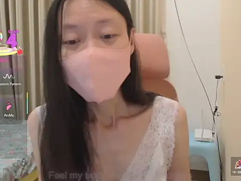 Lil-Cherries online show from 11/16/25, 03:50