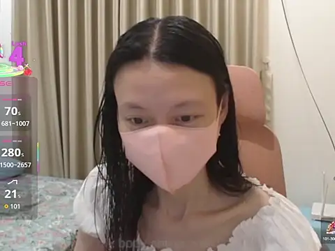 Lil-Cherries online show from 11/23/25, 10:59