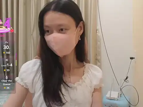 Lil-Cherries online show from 12/03/25, 02:48