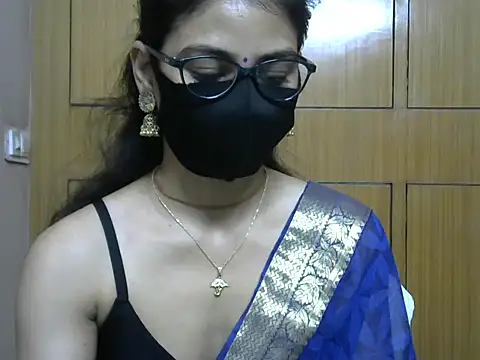 Fairy Pie online show from 03/11/26, 05:08