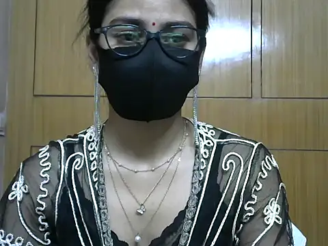 Fairy Pie online show from 04/27/26, 06:50