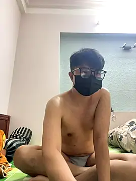 SlaveOki online show from 11/12/25, 01:33