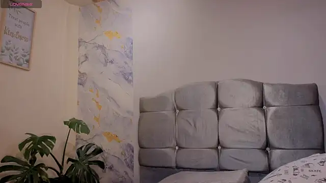 Un Sluttyy online show from 07/21/26, 11:34