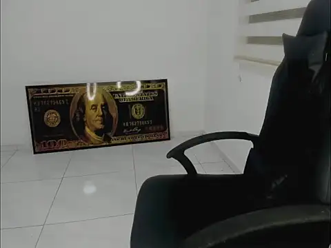 queen findom1 online show from 03/15/26, 06:08