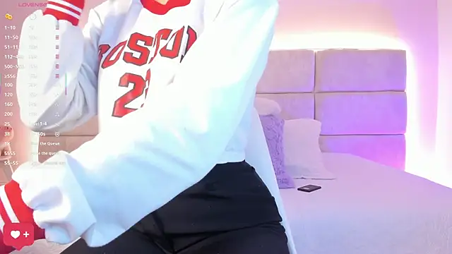 nia20  online show from 04/07/26, 12:16