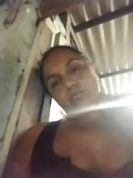 Snapshot of _Lizeth_ chatting on 07/12/26, 01:18 Lizeth online show from 07/12/26, 01:18