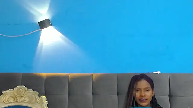 Aliis Love online show from 11/18/25, 08:19