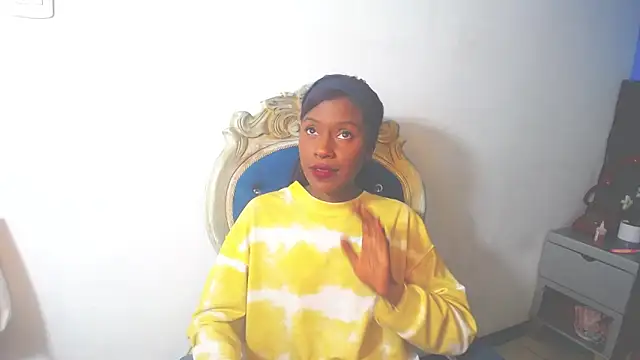 Aliis Love online show from 11/27/25, 04:47