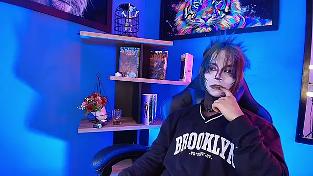 luxiel  online show from 03/08/26, 02:04