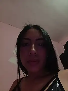 Scarlett Greys online show from 11/30/25, 12:14