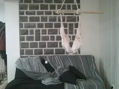 samia42 online show from 11/21/25, 11:58