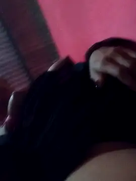 Snapshot of SnowedVat chatting on 11/17/25, 04:46 SnowedVat online show from 11/17/25, 04:46