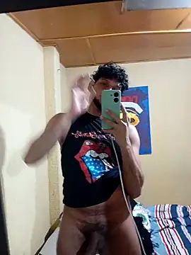 prototipoA45 online show from 11/24/25, 03:39