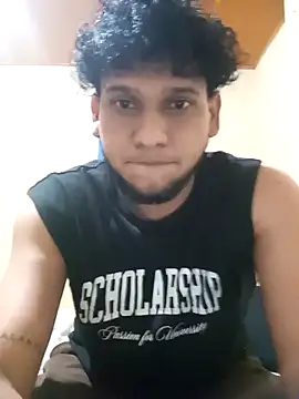 prototipoA45 online show from 12/22/25, 03:14