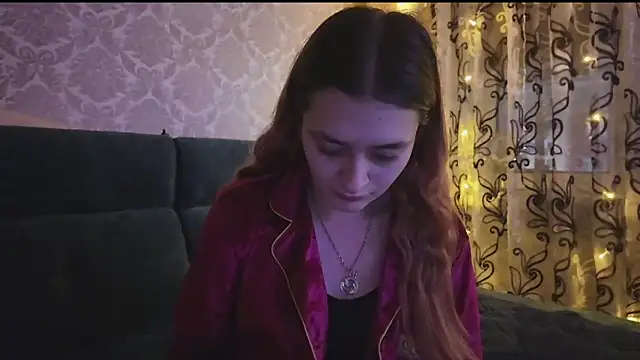 SweetLiaison online show from 02/07/26, 06:00