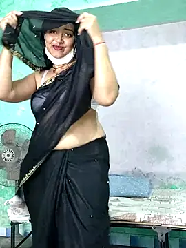 Snapshot of Piya_Bakshi chatting on 05/07/26, 06:19 Piya Bakshi online show from 05/07/26, 06:19
