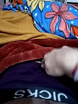 xoxo7-6 online show from 11/29/25, 06:55