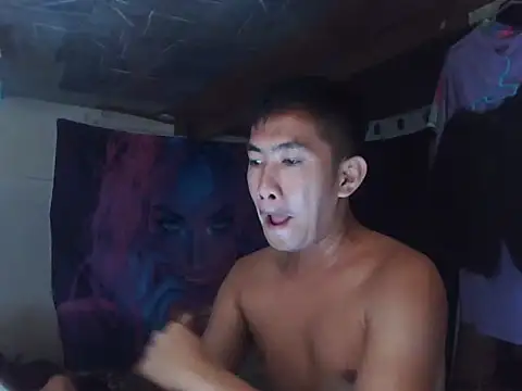 Snapshot of denzkylexx chatting on 06/18/26, 04:46 denzkylexx online show from 06/18/26, 04:46