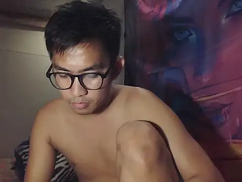 Snapshot of denzkylexx chatting on 07/05/26, 11:17 denzkylexx online show from 07/05/26, 11:17