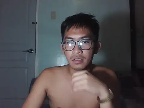 Snapshot of denzkylexx chatting on 07/10/26, 08:07 denzkylexx online show from 07/10/26, 08:07