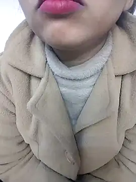 Sexy Divya   online show from 01/11/26, 06:18