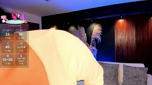 Saara Corraless online show from 01/08/26, 07:16