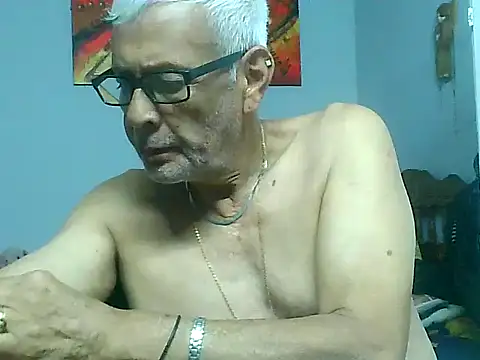 dirtysluttyfist online show from 11/24/25, 06:18