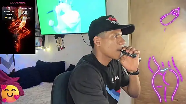 JUANBIGCOCK21CM online show from 03/15/26, 06:30