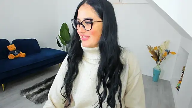 AnyaEvy online show from 02/19/26, 05:47