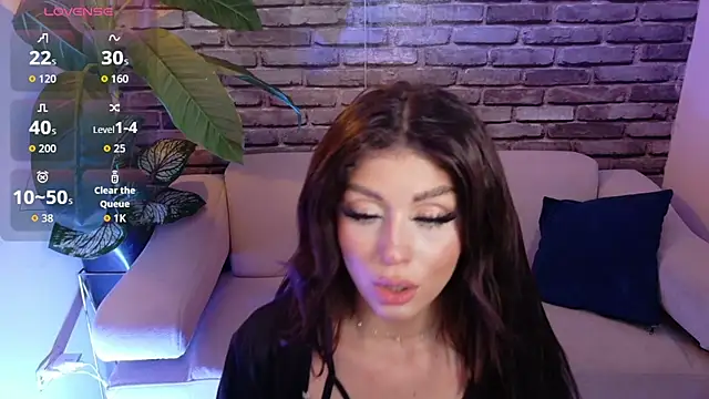 Heidy palmer online show from 12/01/25, 08:14