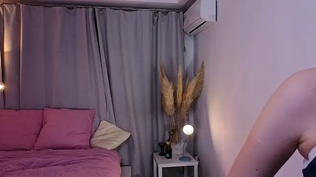 mybayby online show from 02/12/26, 04:13