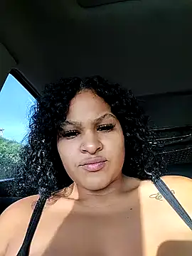 Snapshot of Valen_Artu chatting on 11/11/25, 08:53 Valen Artu online show from 11/11/25, 08:53