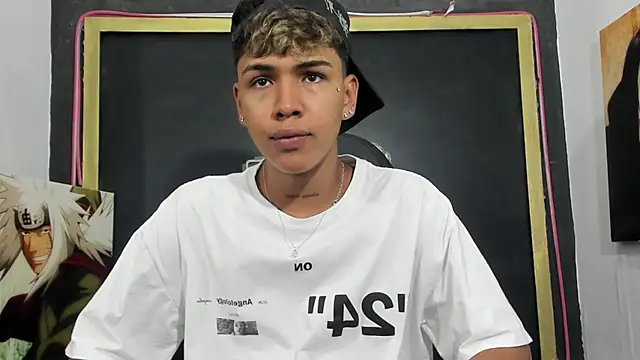 Timmy Kiing  online show from 12/18/25, 09:32