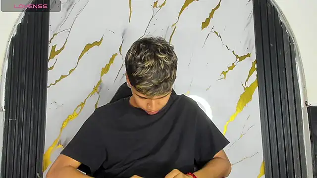 Timmy Kiing  online show from 01/09/26, 09:16