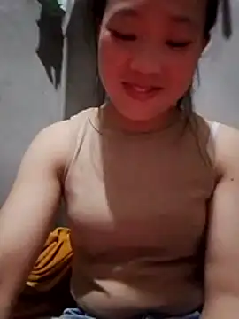 Yumiik2kk online show from 11/17/25, 11:38